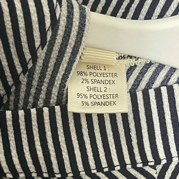 Monteau short sleeve blouse extra large great condition true to size - Picture 2 of 4